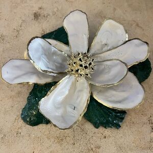 White and Gold oyster shell Magnolia